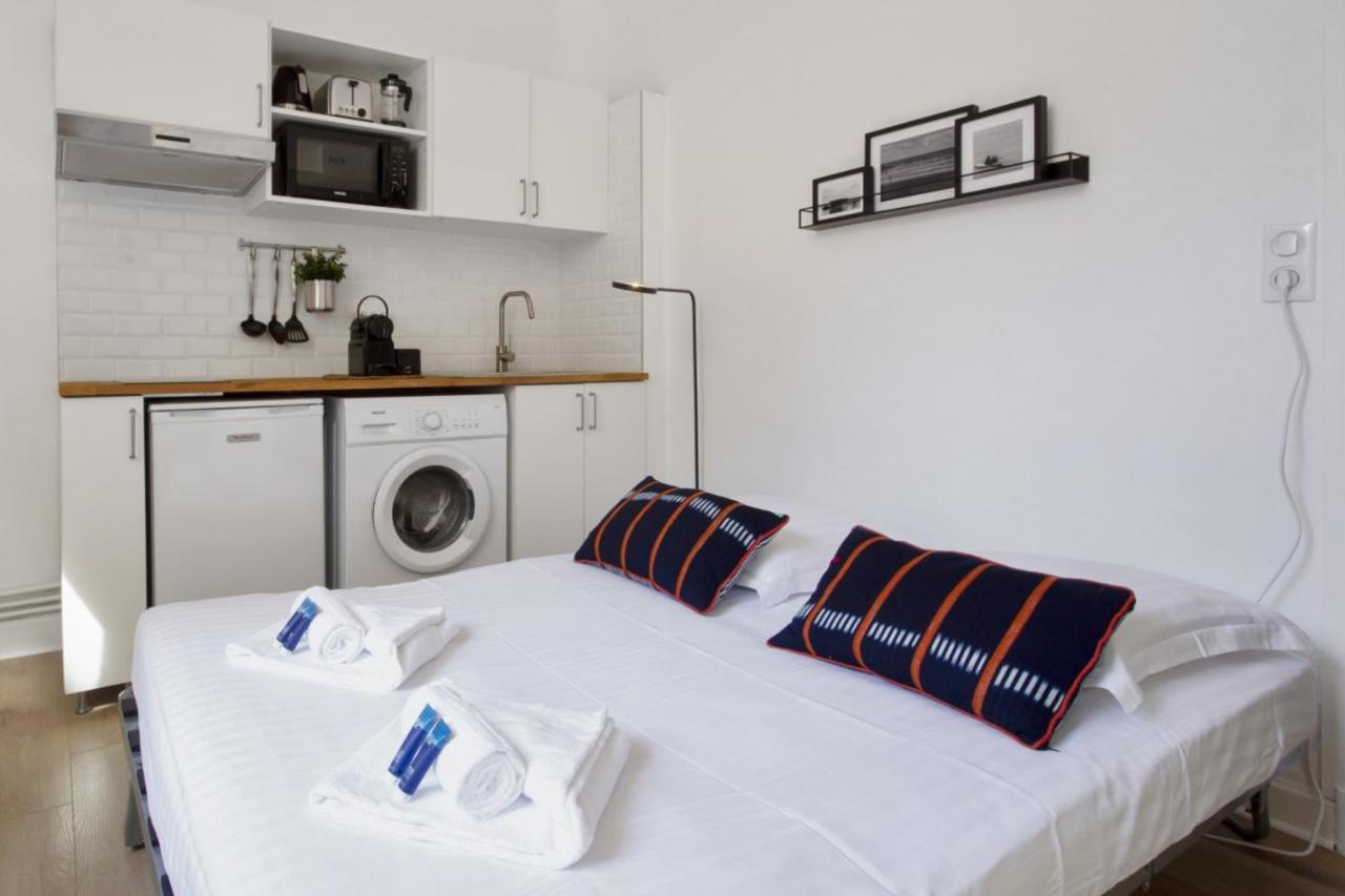 Appartement Des Halles - Welkeys Biarritz Exterior photo
